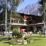 Nevada Hotel